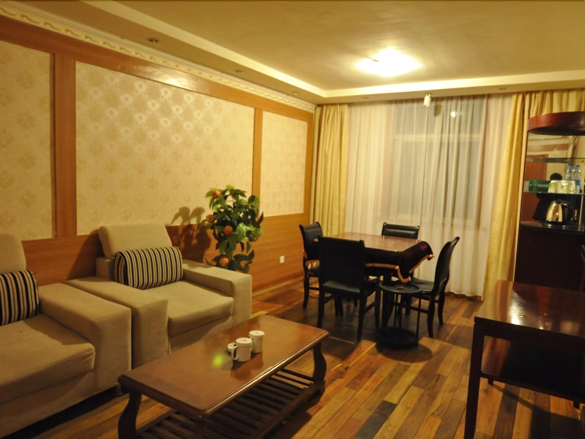 โรงแรมกรีนทรี อินน์ เซี่ยงไฮ้ ชงหมิงเป่าเอ็กซ์เพรส Chongming ภายนอก รูปภาพ